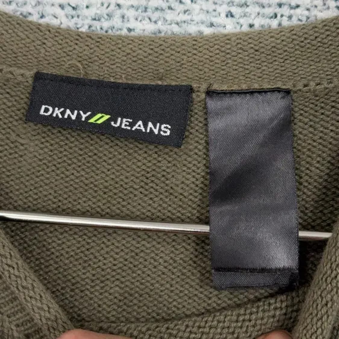 DKNY 프린팅 빈티지 카키 니트 L 상품이미지3