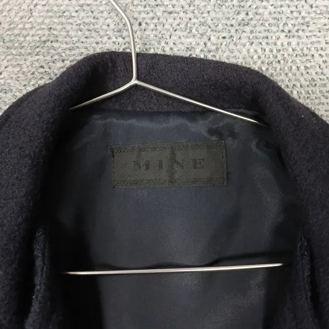 마인 한섬 여성 블랙 블레이저 코트 자켓 82-94-160 상품이미지3