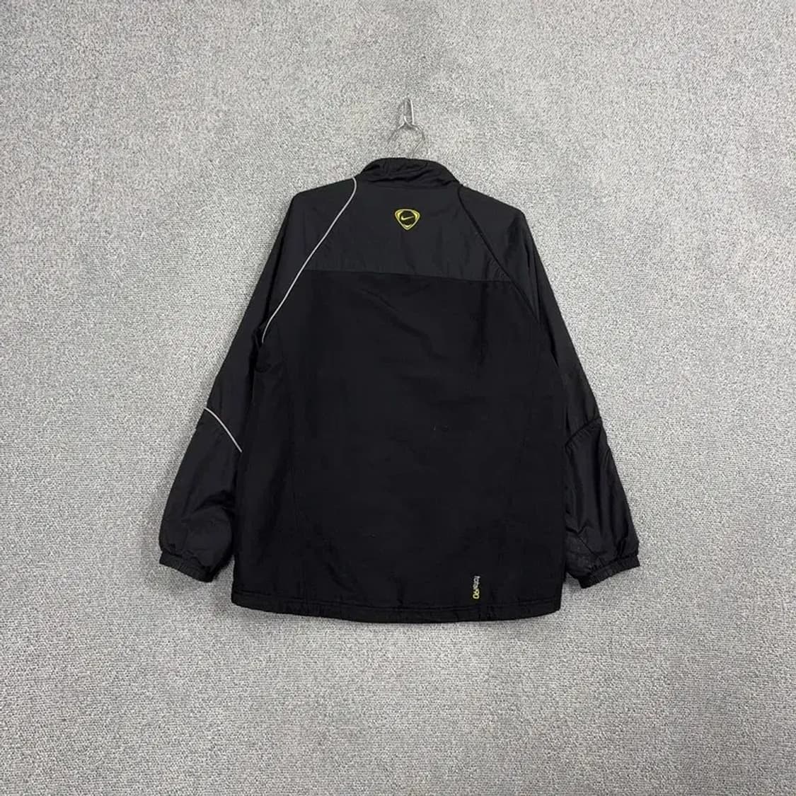 나이키 드라이핏 로고 블랙 바람막이 L 상품이미지2