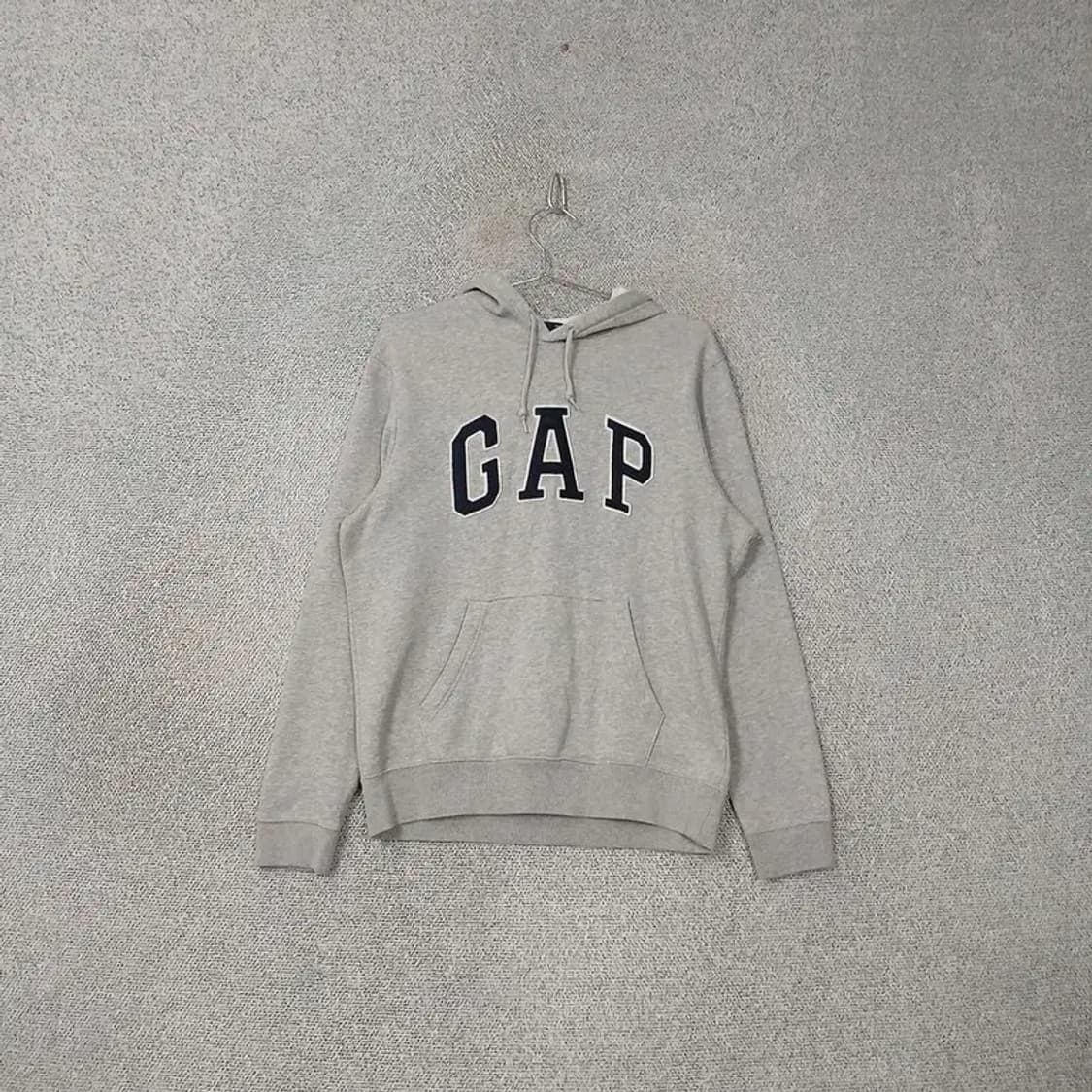 갭 자수 로고 라이트 그레이 후드티 S 상품이미지1