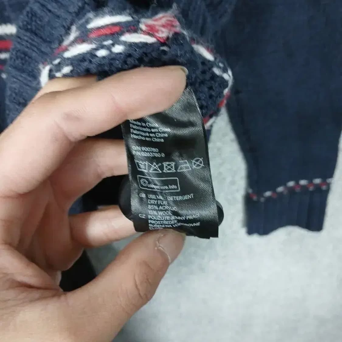 DIVIDED 노르딕 네이비 버튼 가디건 S 상품이미지4