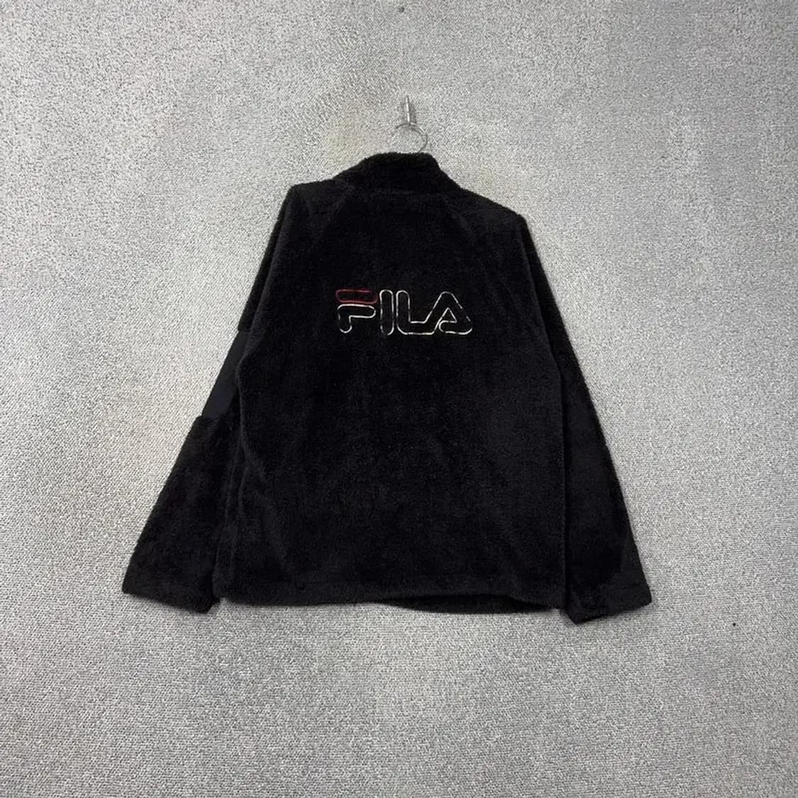 휠라 블랙 백로고 양털 뽀글이 후리스 집업 XL 상품이미지2