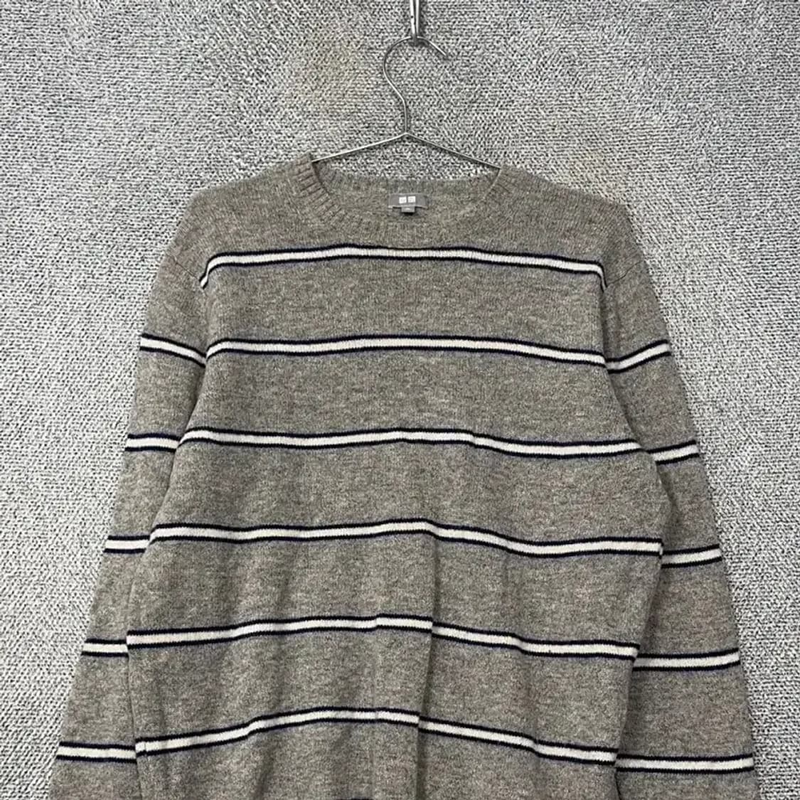 유니클로 스트라이프 그레이 울 니트 XL 상품이미지3