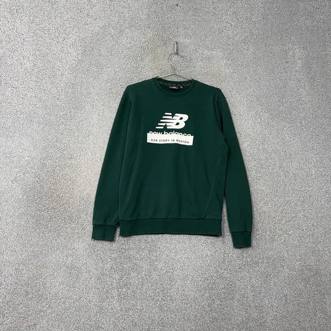 뉴발란스 빅로고 프린팅 그린 맨투맨 95 상품이미지1