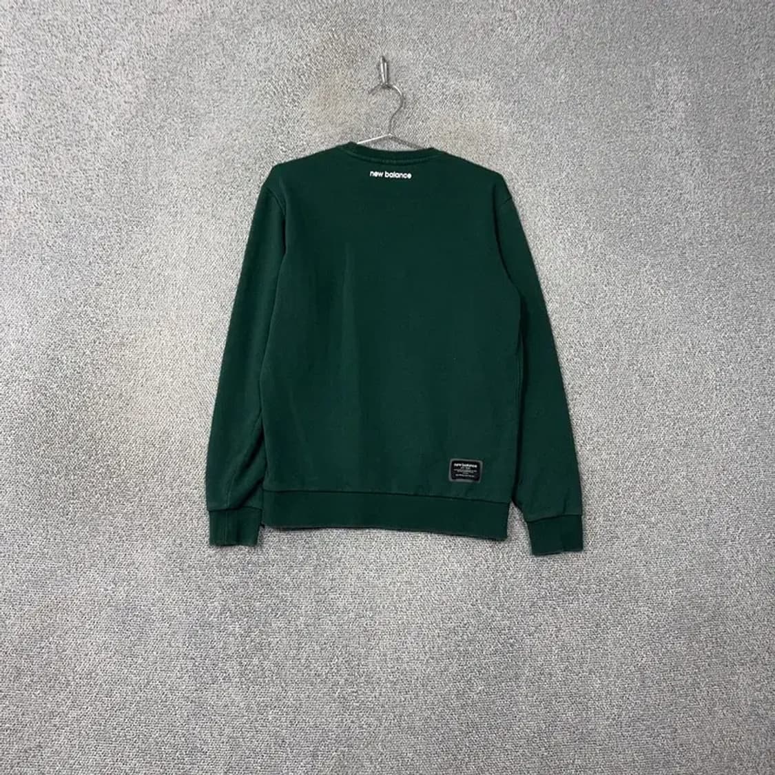 뉴발란스 빅로고 프린팅 그린 맨투맨 95 상품이미지2