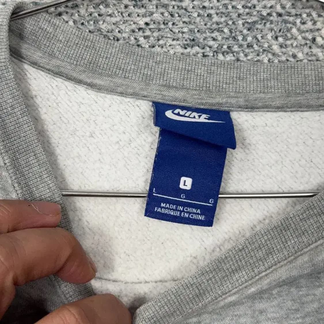나이키 라이트 그레이 로고 남성 맨투맨 L 상품이미지3