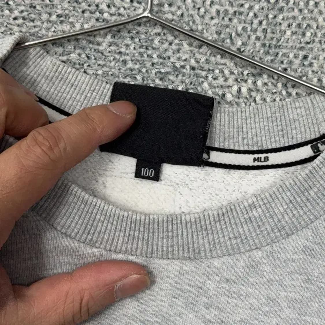 MLB 뉴욕양키즈 로고 그레이 맨투맨 100 상품이미지3