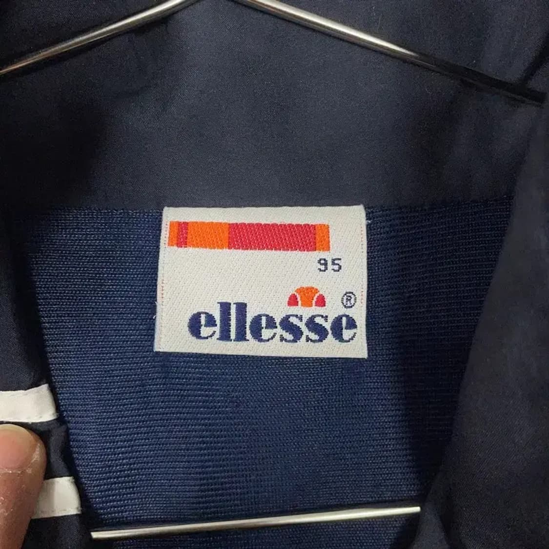 엘레쎄 네이비 로고 오버핏 바람막이 95 상품이미지5