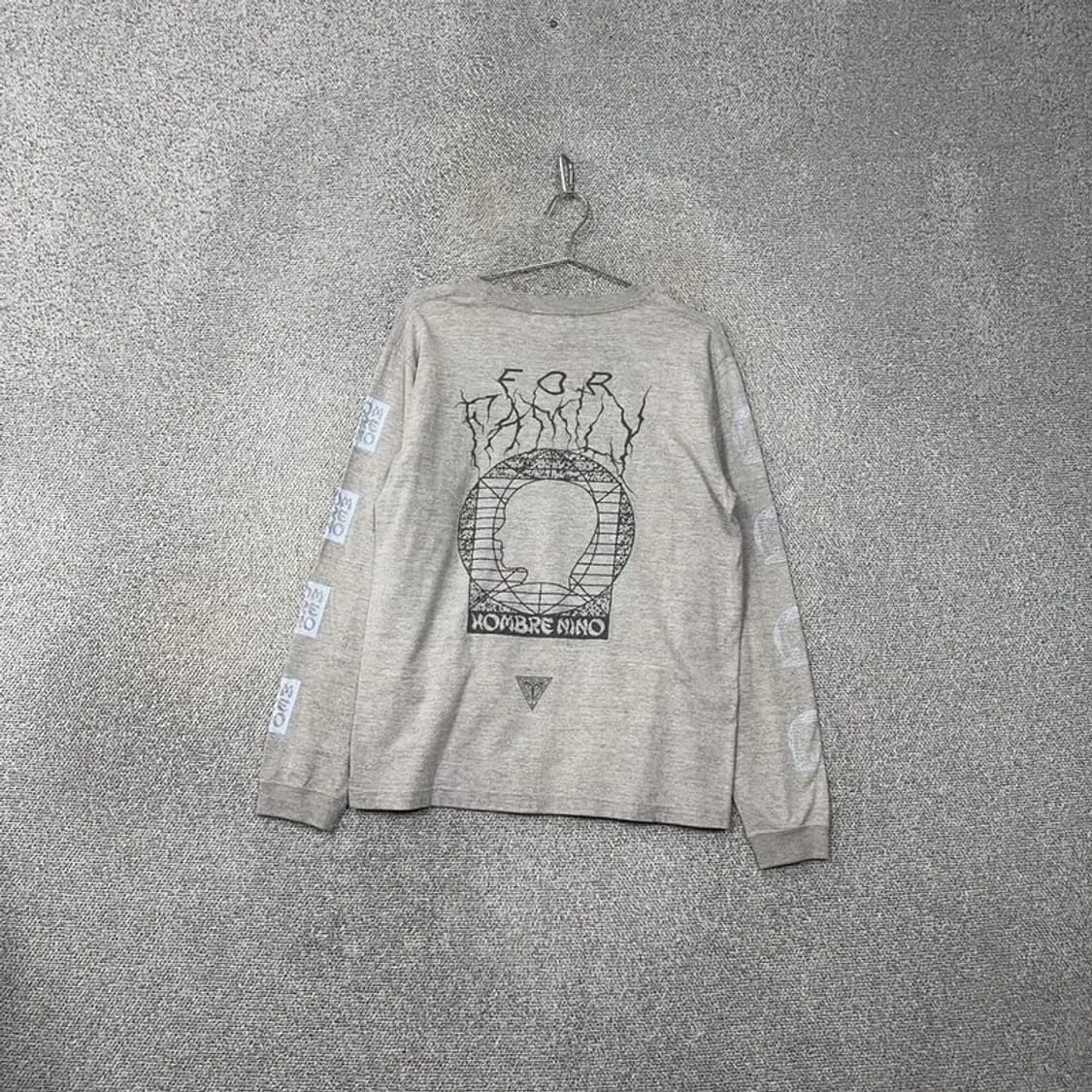 옴브레 니나 그레이 맨투맨 M 상품이미지1