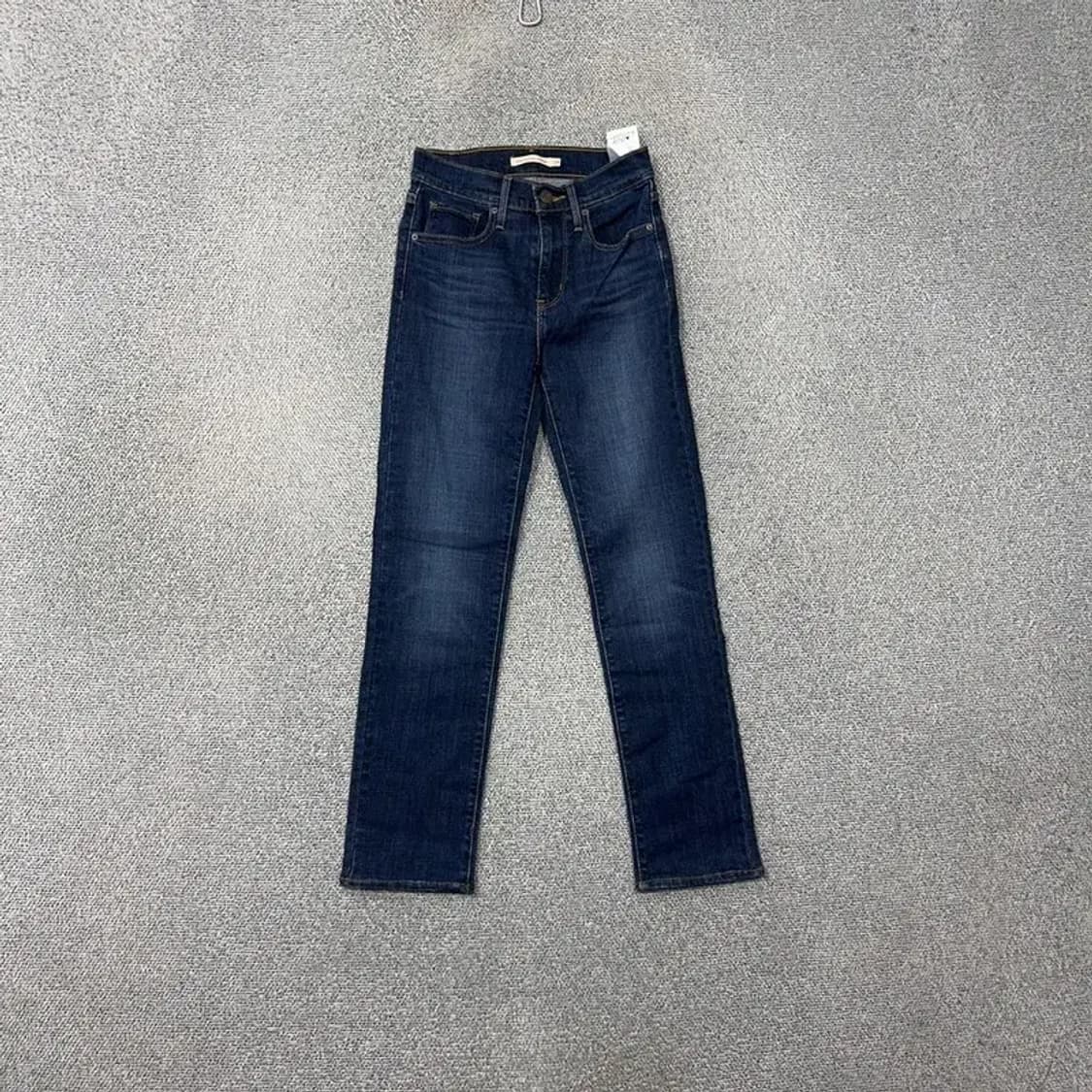 리바이스 724 하이라이즈 일자핏 여성 데님팬츠 24 상품이미지1