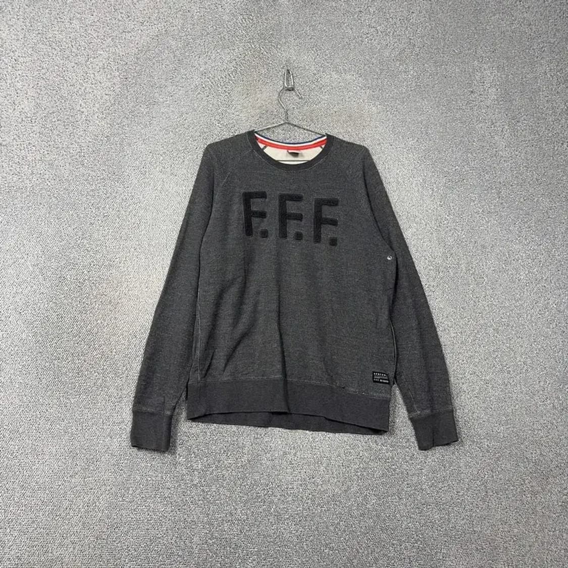 나이키 프랑스 로고 그레이 맨투맨 L 상품이미지1