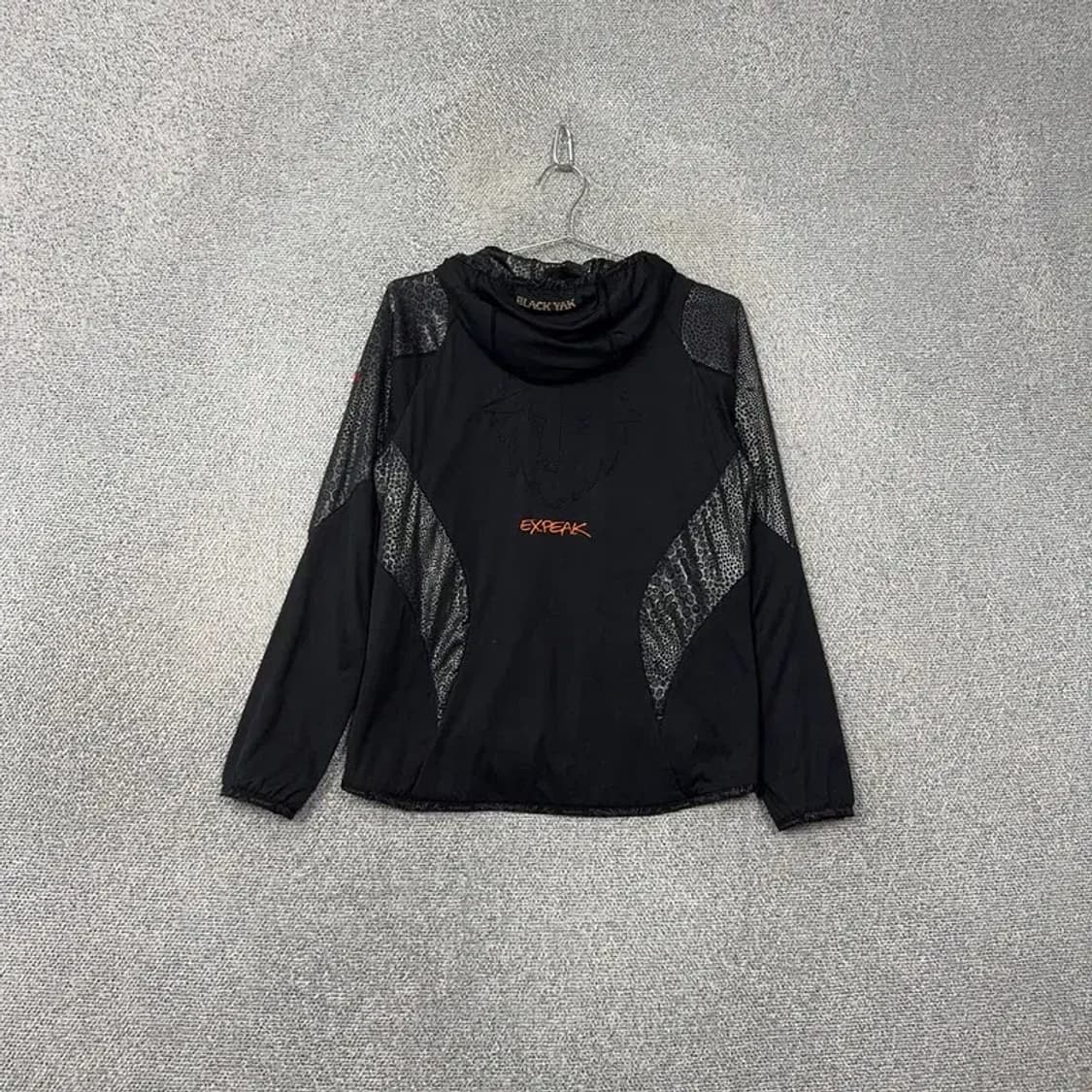 블랙야크 로고 등산 기능성 바람막이 95 상품이미지2