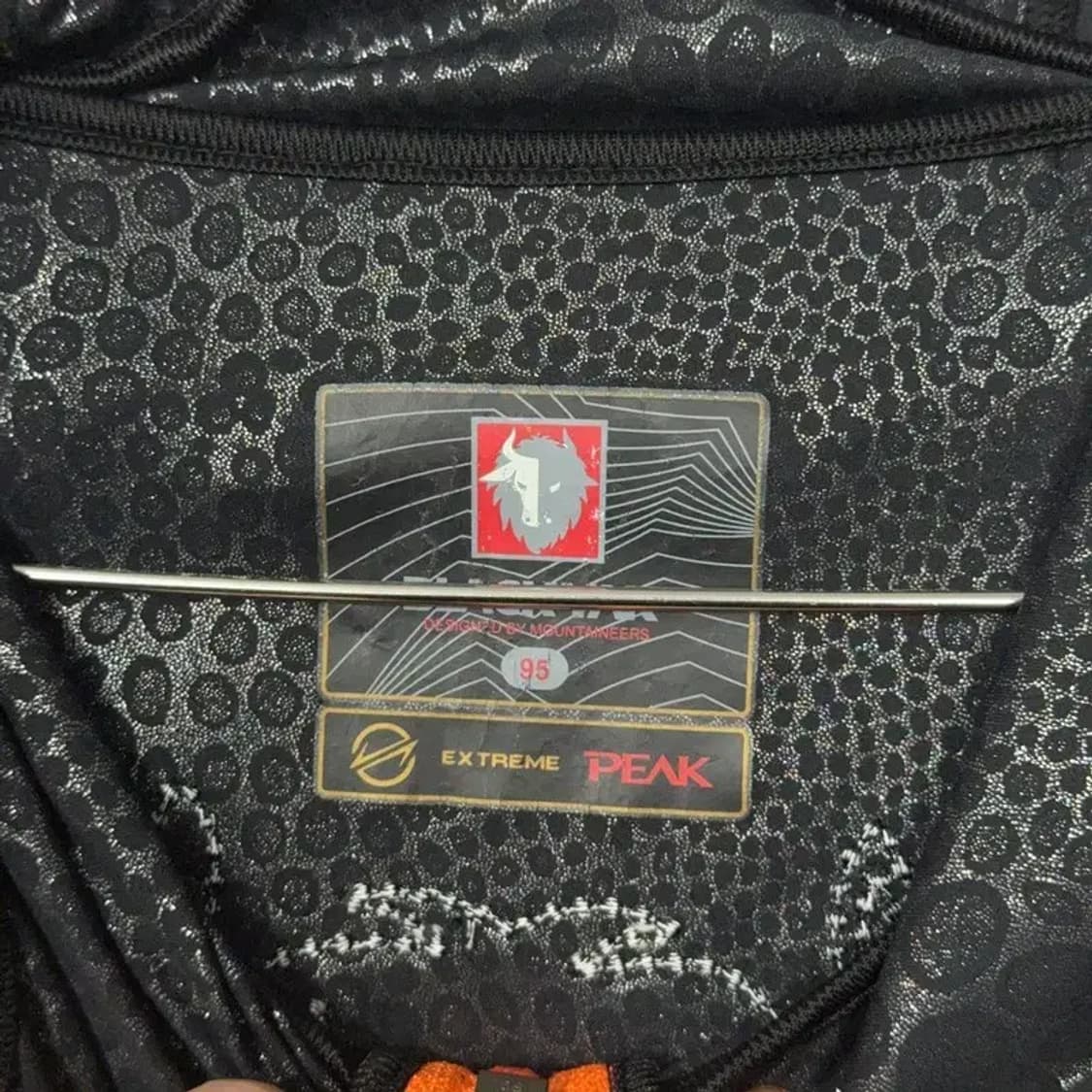 블랙야크 로고 등산 기능성 바람막이 95 상품이미지3