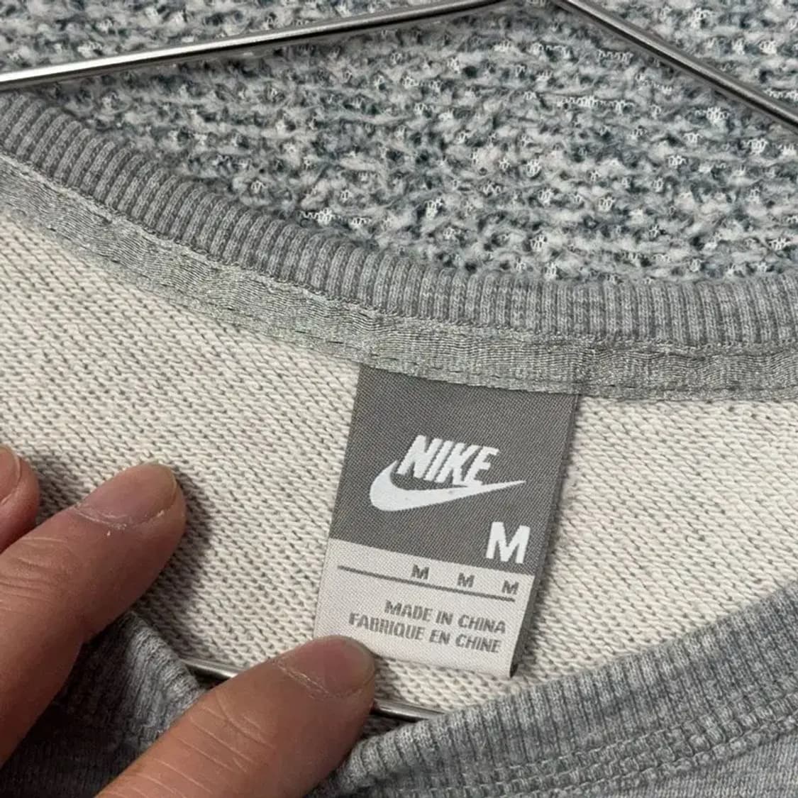 나이키 빅로고 프린팅 라이트 그레이 맨투맨 M 상품이미지3
