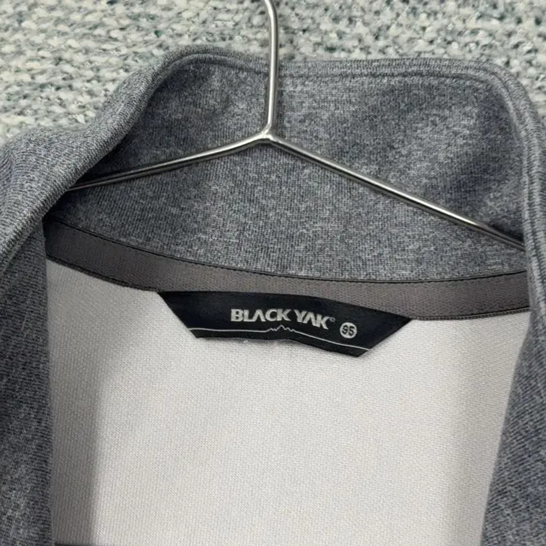 블랙야크 그레이 로고 기능성 집업 95 상품이미지3