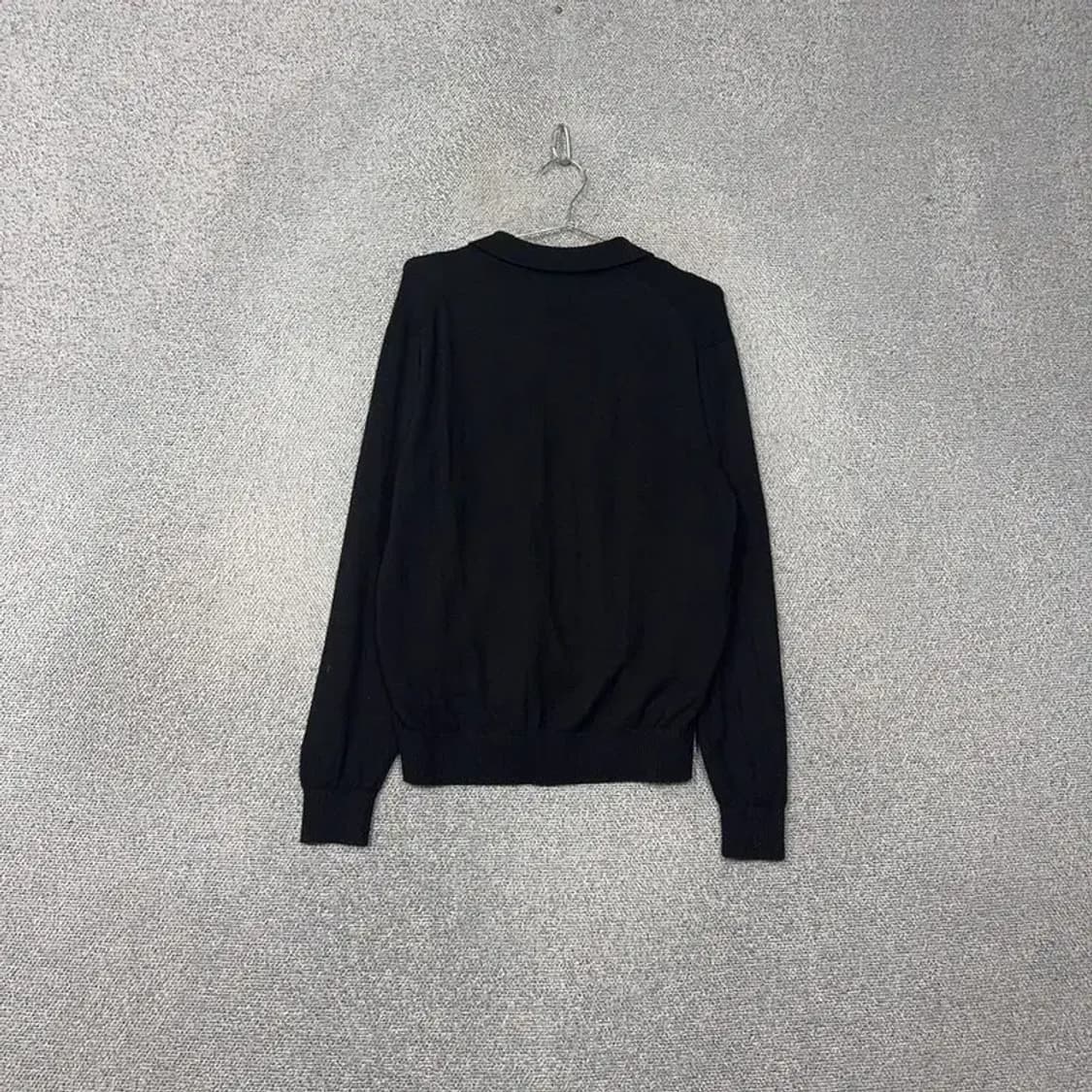 휠라 골프 로고 캐주얼 블랙 카라 니트 100 상품이미지2