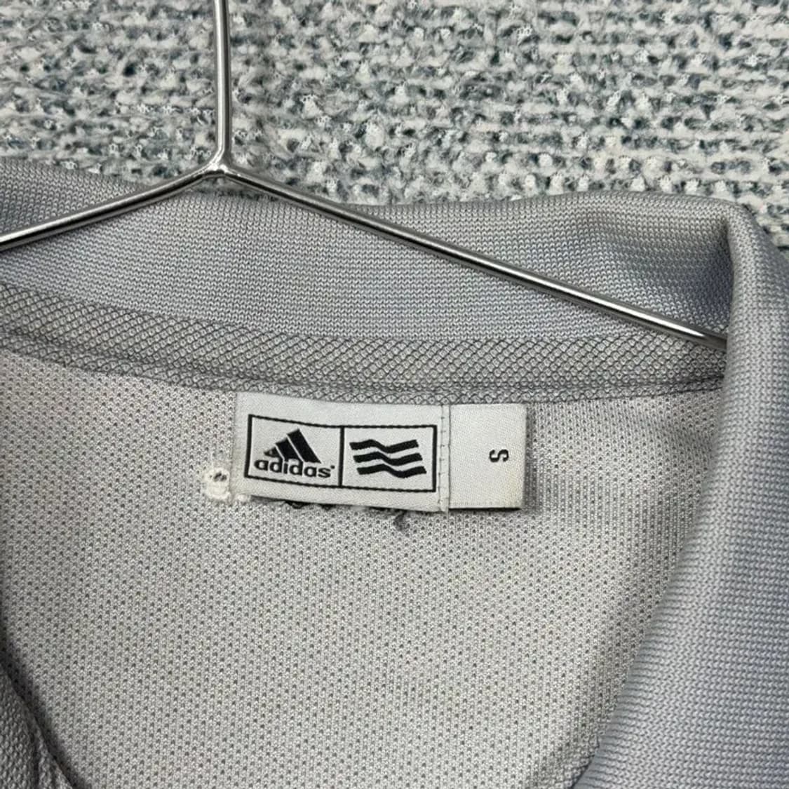 아디다스 라이트 그레이 로고 기능성 카라티 S 상품이미지3