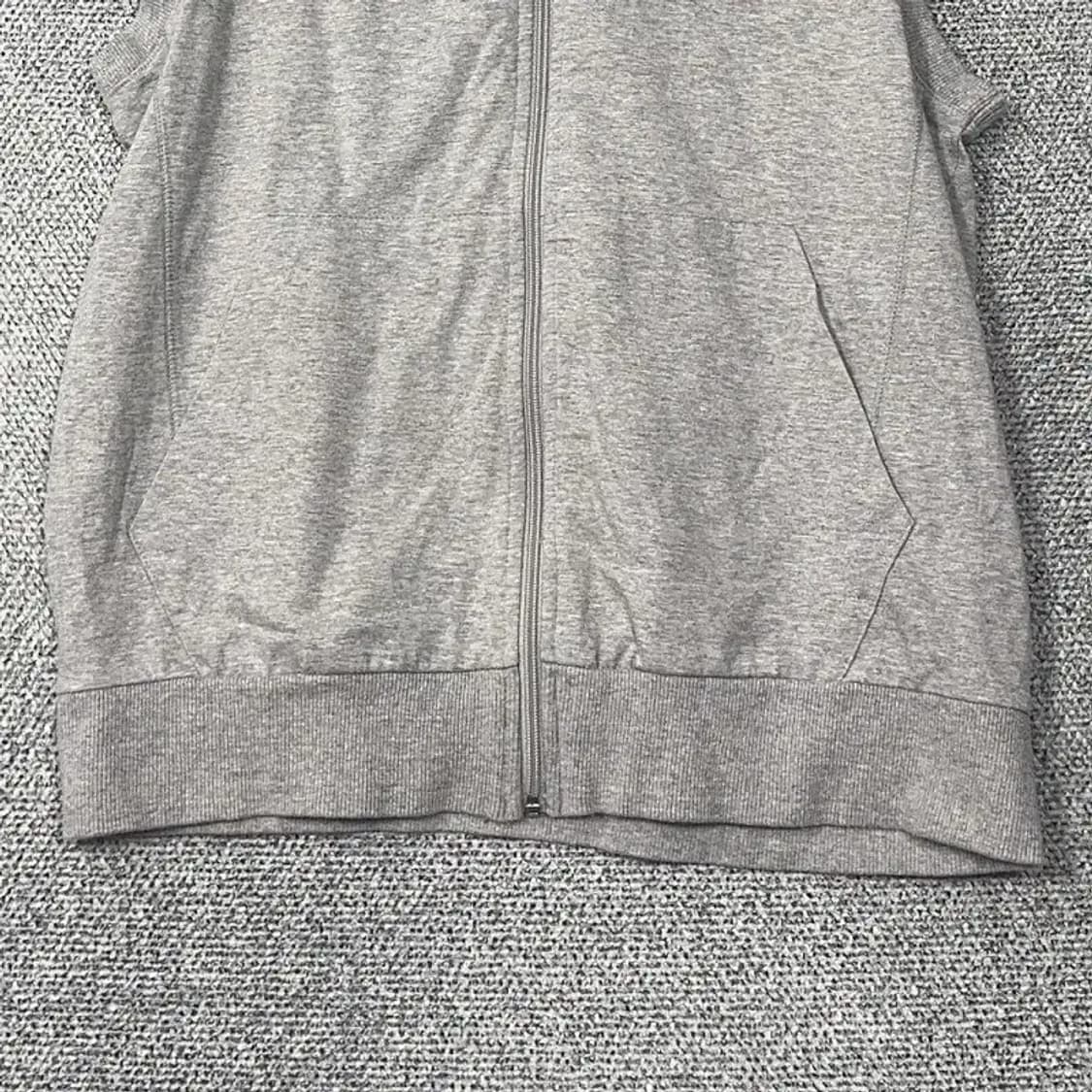 아디다스 삼각 로고 그레이 후드 민소매 집업 조끼 95 상품이미지4