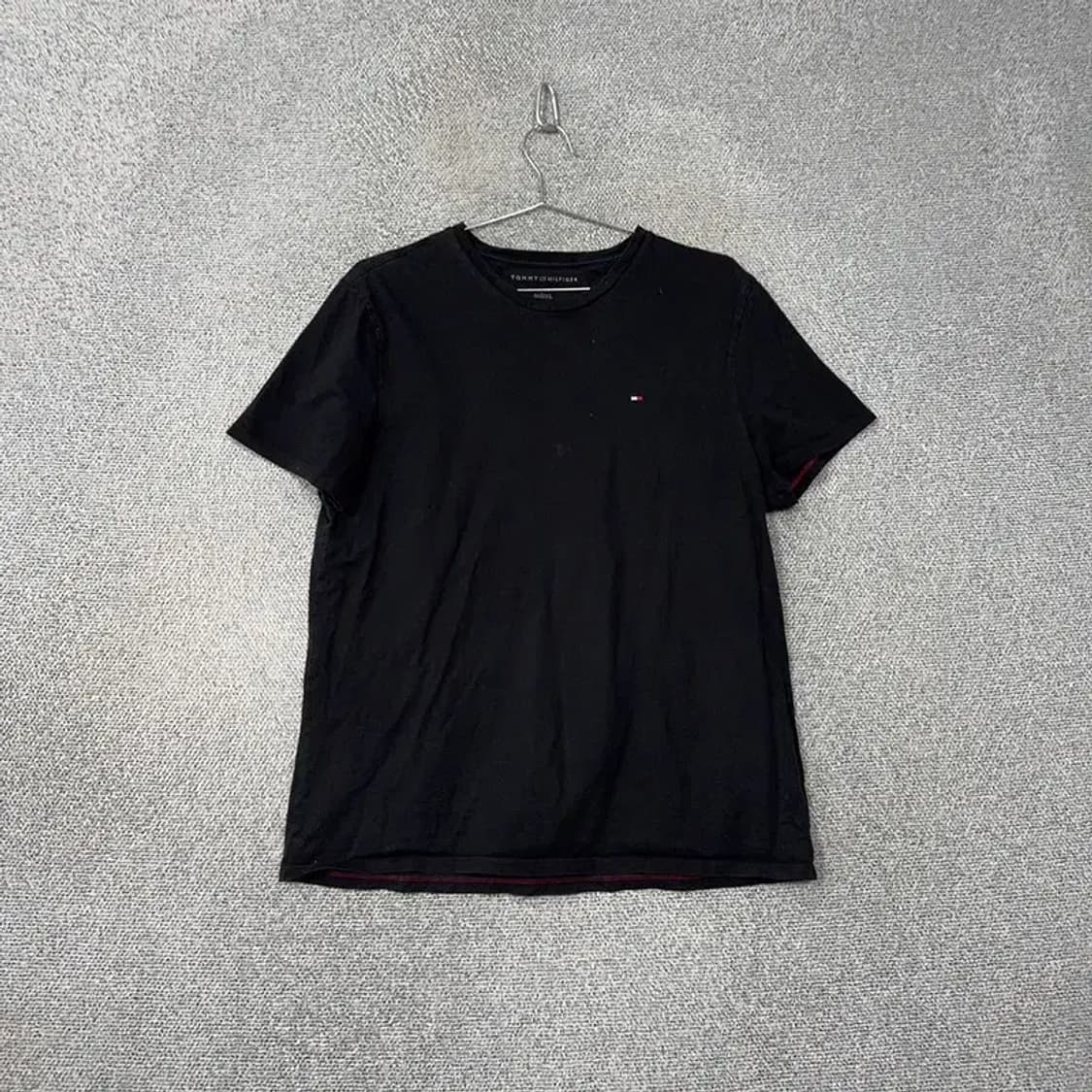타미힐피거 블랙 캐주얼 로고 반팔티 M 상품이미지1