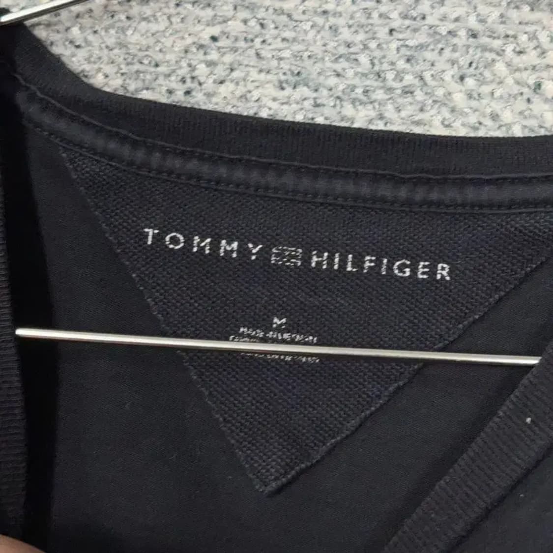 타미힐피거 블랙 캐주얼 로고 반팔티 M 상품이미지5