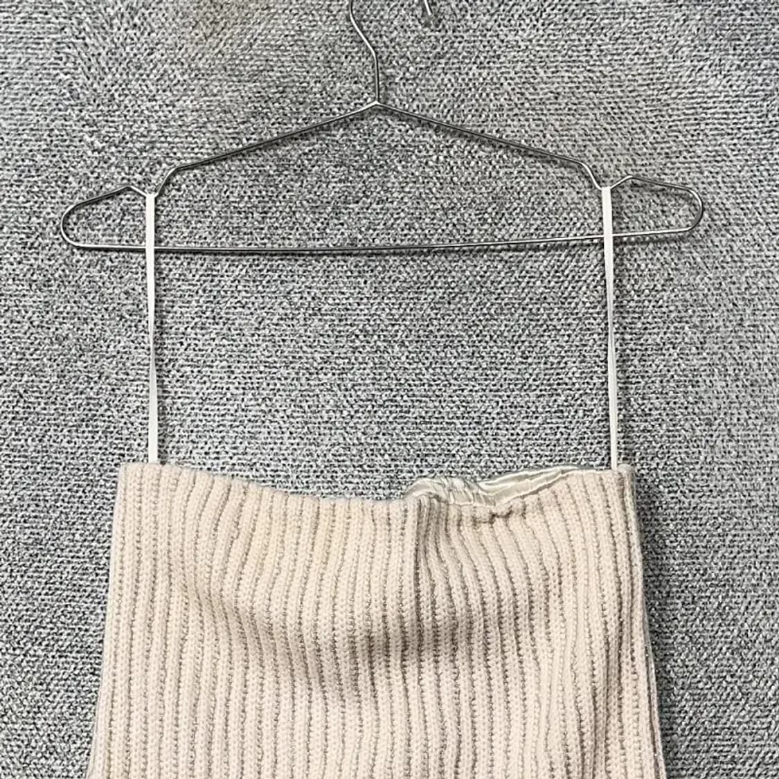 [새상품]브루넬로 쿠치넬리 연베이지 클래식 민소매 나시 81-90-150 상품이미지3