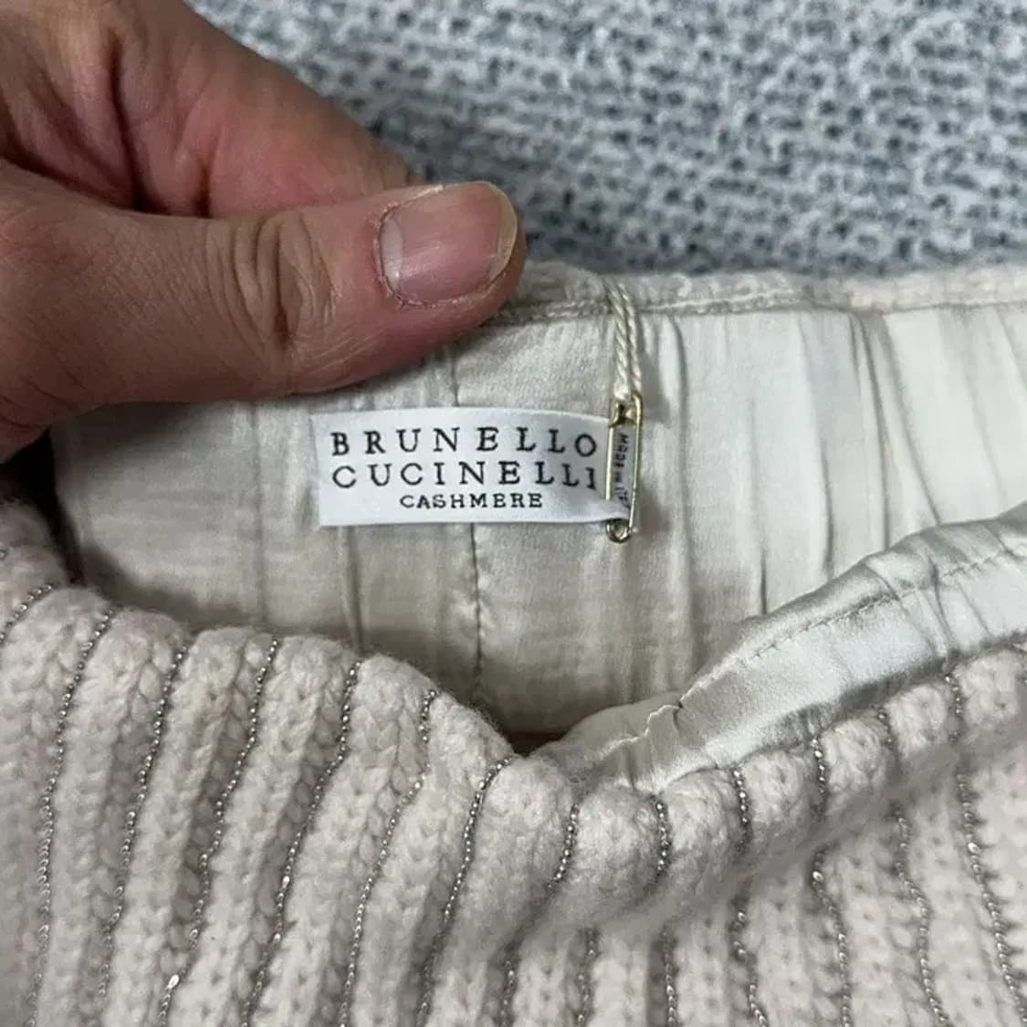 [새상품]브루넬로 쿠치넬리 연베이지 클래식 민소매 나시 81-90-150 상품이미지5