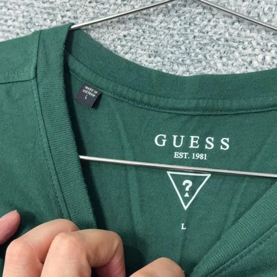 게스 로고 그린 캐주얼 반팔티 L 상품이미지3