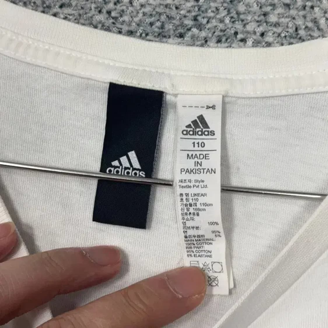 아디다스 스펠 로고 화이트 기능성 반팔티 110 상품이미지3