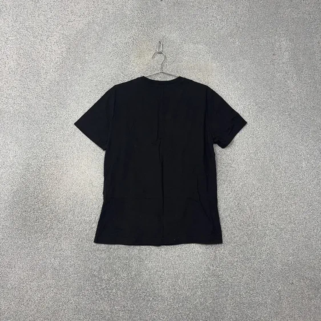 게스 프린팅 삼각 로고 블랙 코튼 반팔티 XL 상품이미지2