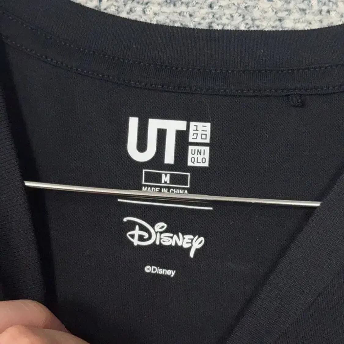 유니클로 디즈니 프린팅 코튼 반팔티 M 상품이미지3