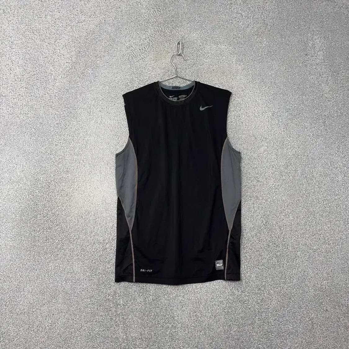 나이키 프로 컴뱃 블랙 민소매 나시 티 XL 상품이미지1