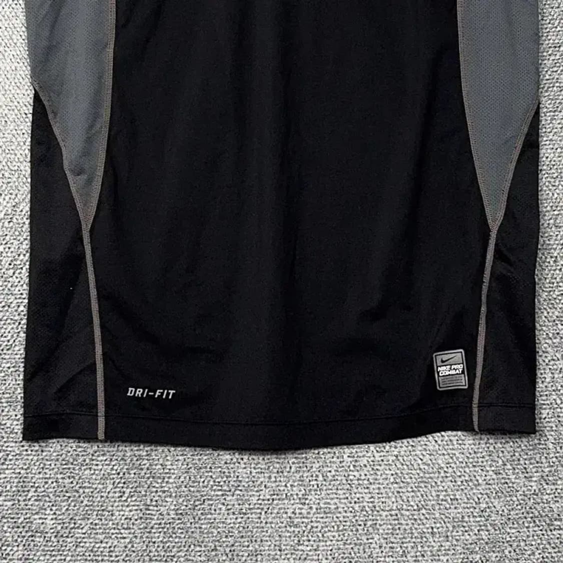 나이키 프로 컴뱃 블랙 민소매 나시 티 XL 상품이미지4