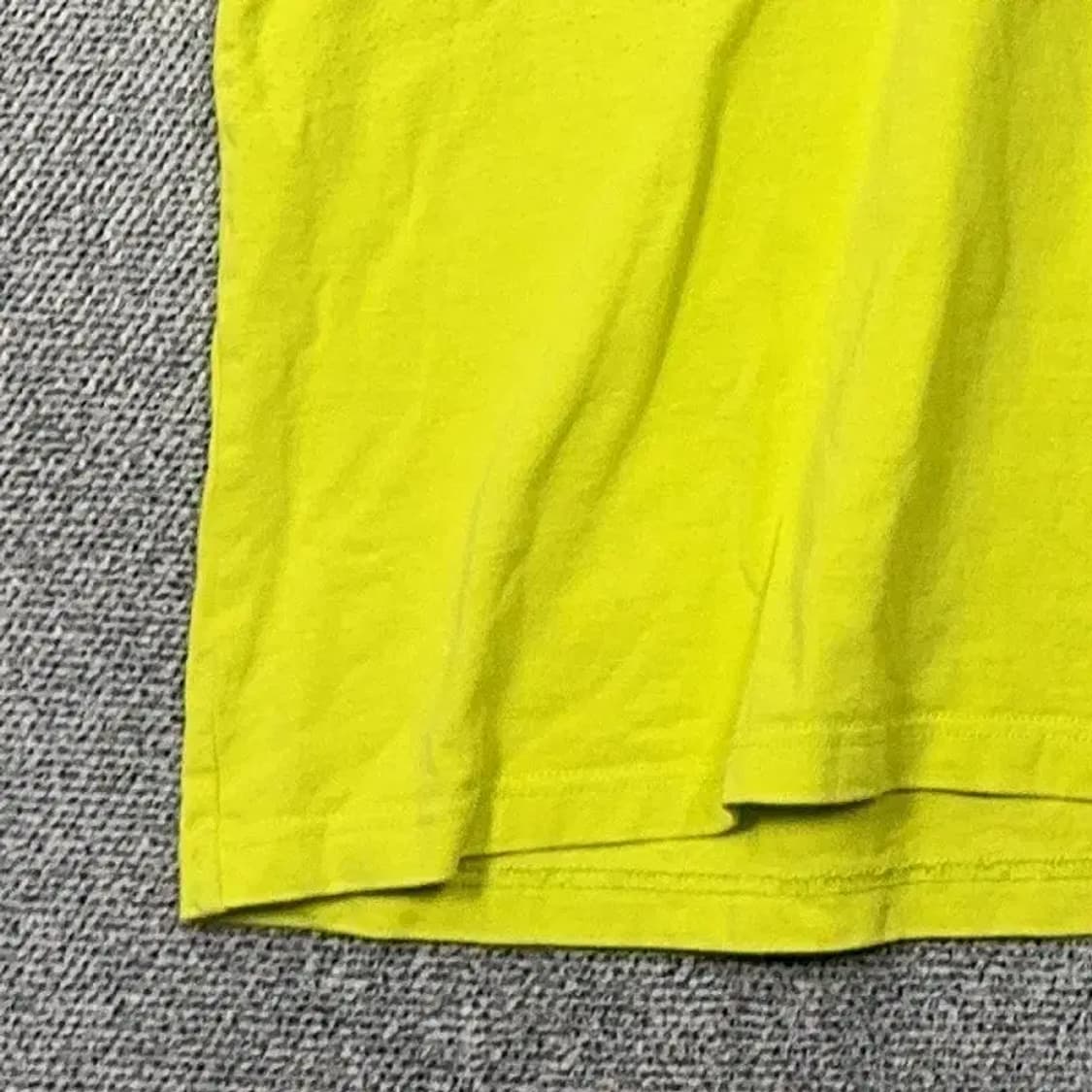 노매뉴얼 백 로고 옐로우 반팔 티 XL 상품이미지3