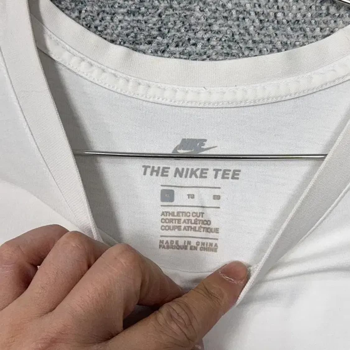 나이키 빅 스우시 로고 프린팅 화이트 반팔 티 XS 상품이미지3