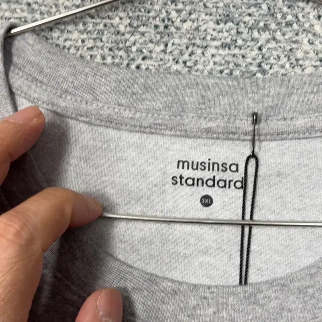 [새상품] 무신사스탠다드 라이트 그레이 반팔 티 3XL 상품이미지4