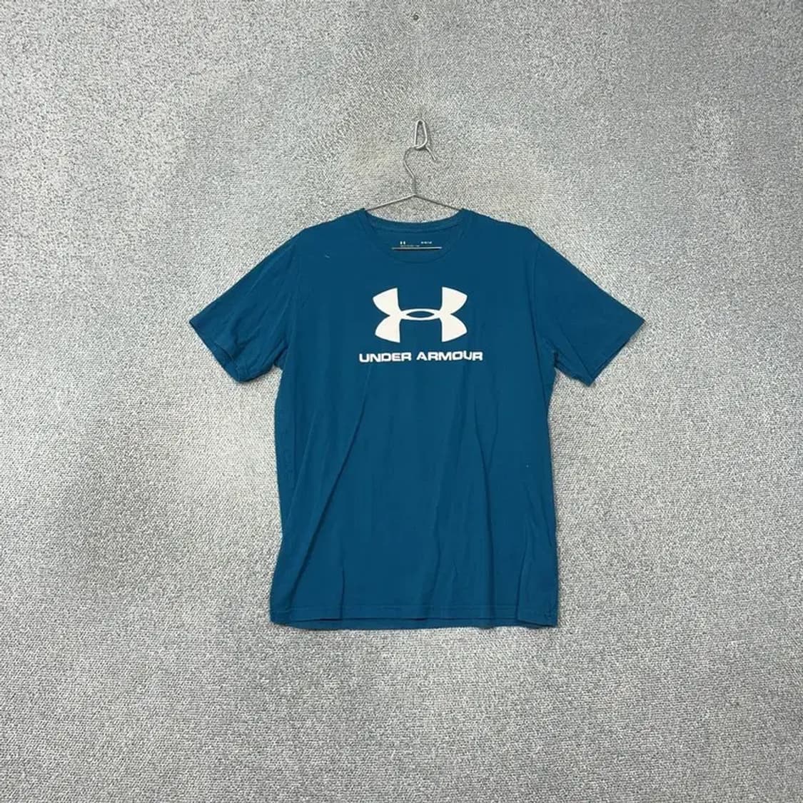 언더아머 빅로고 프린팅 블루 반팔 티 L 상품이미지1