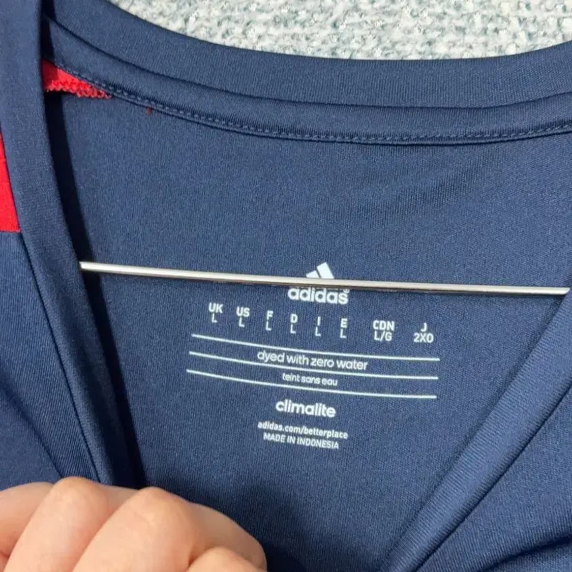 아디다스 로고 기능성 남성 네이비 반팔 티 L 상품이미지3