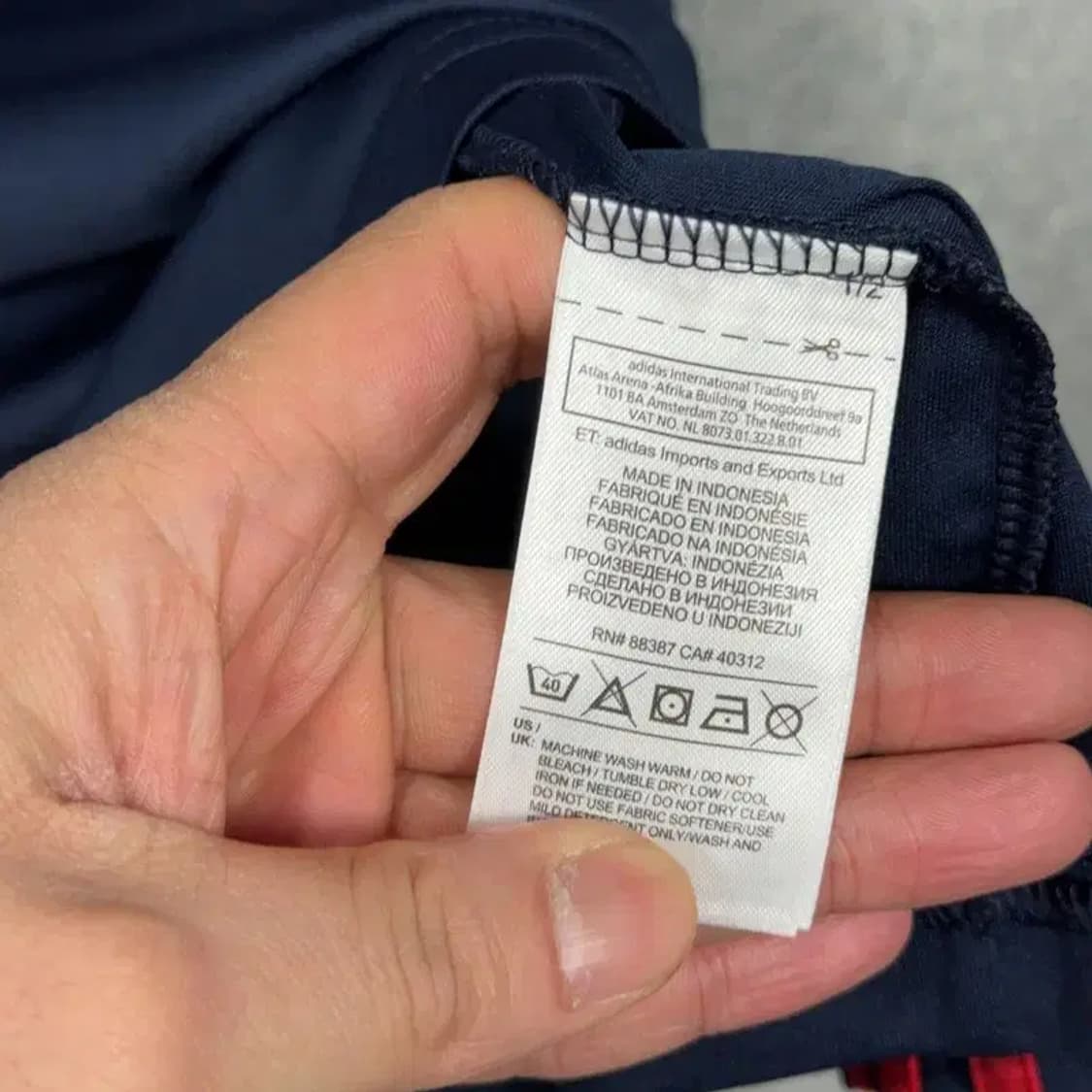 아디다스 로고 기능성 남성 네이비 반팔 티 L 상품이미지4