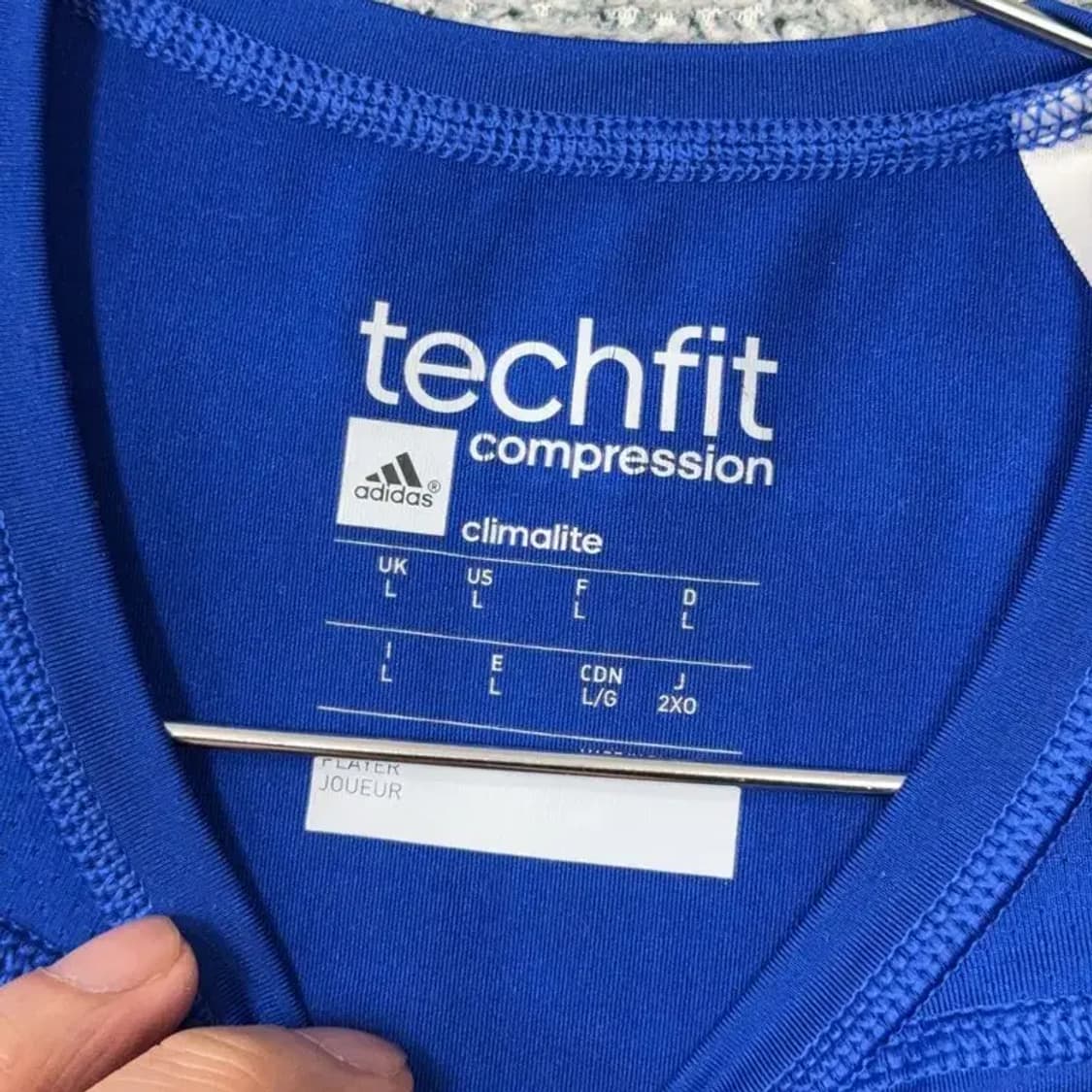 아디다스 로고 기능성 테크핏 블루 반팔 티 L 상품이미지5