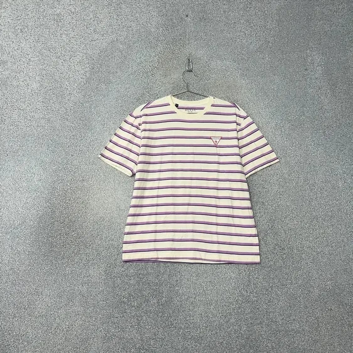 게스 로고 스트라이프 퍼플 반팔 티 L 상품이미지1
