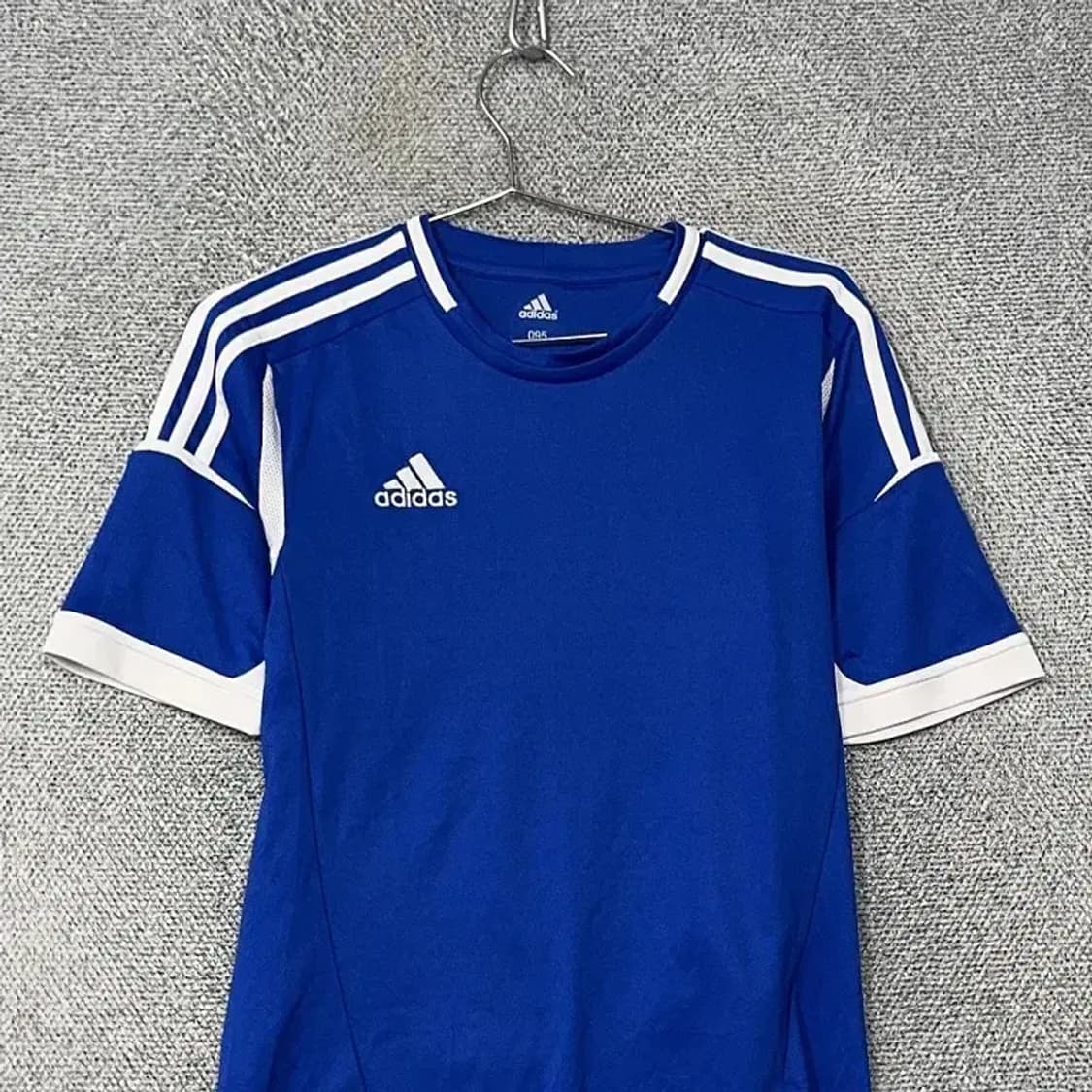 아디다스 블루 로고 삼선 기능성 운동 반팔티 95 상품이미지3