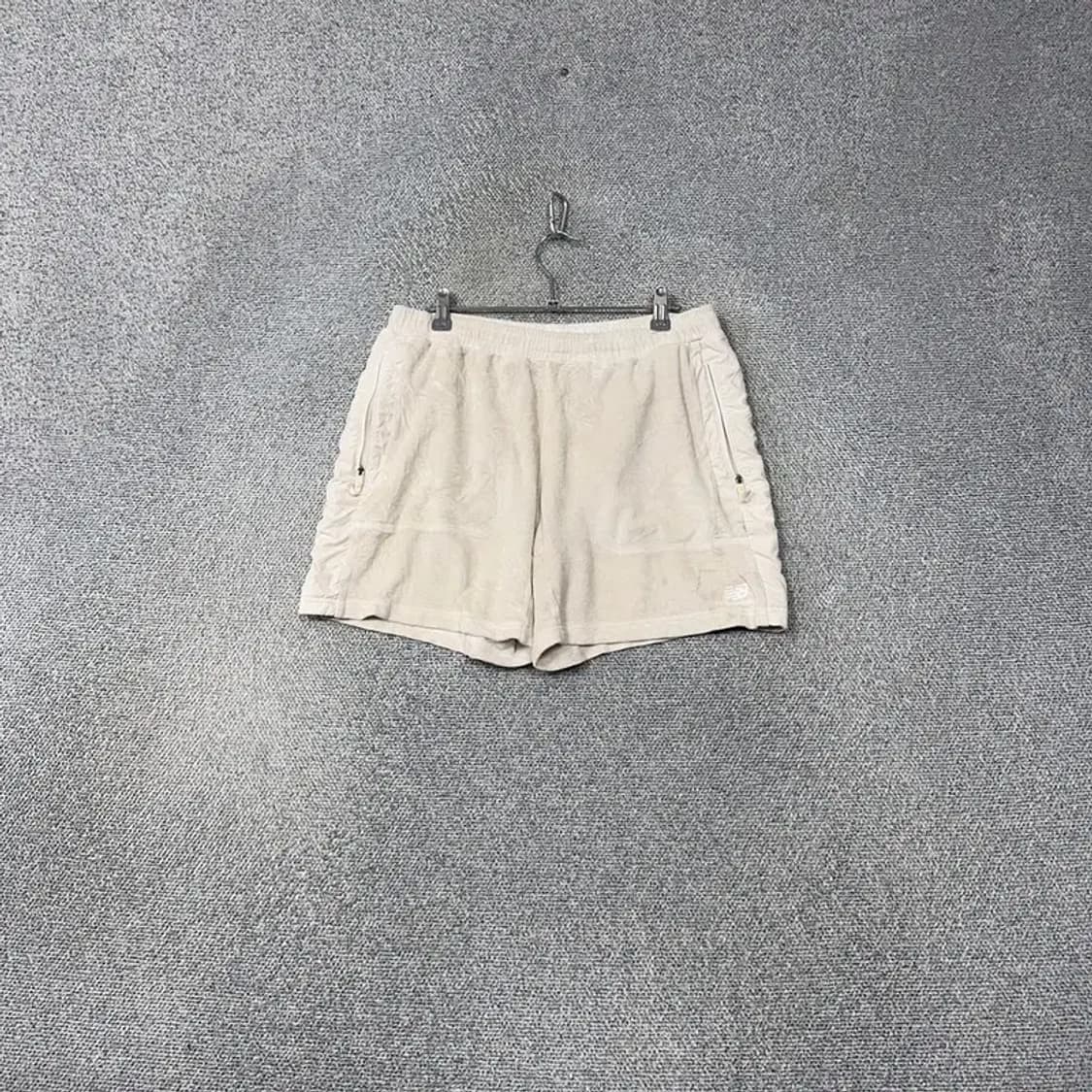 뉴발란스 연베이지 캐주얼 테리 반바지 L 상품이미지1