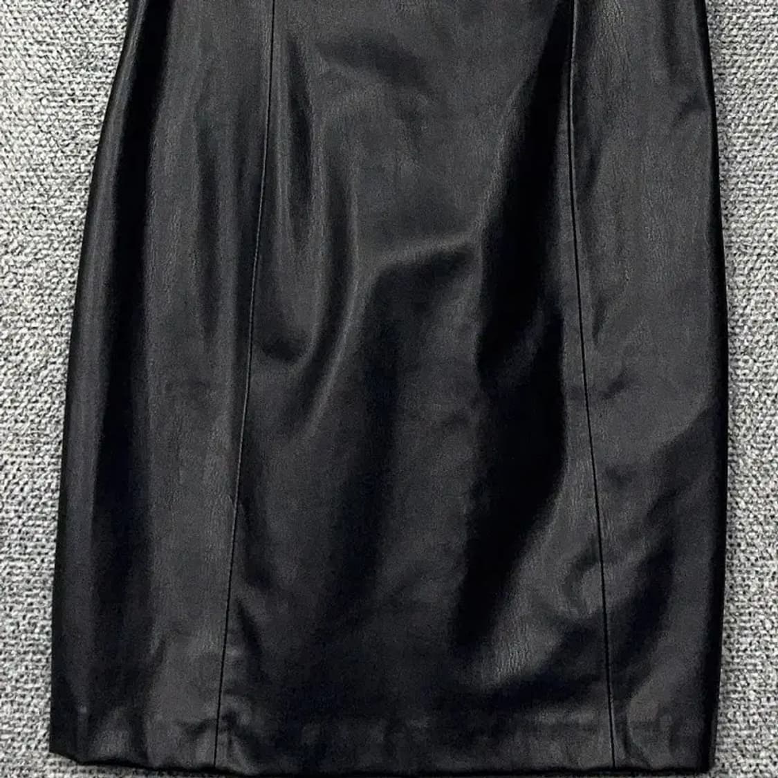 [새상품]자라 클래식 레더 원피스 M 상품이미지4