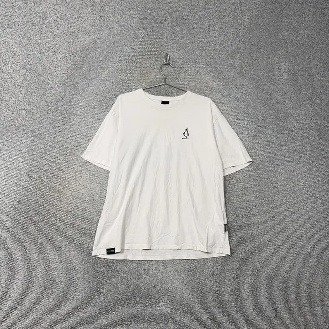 그루브라임 펭귄 백프린팅 화이트 코튼 반팔티 XL 상품이미지2