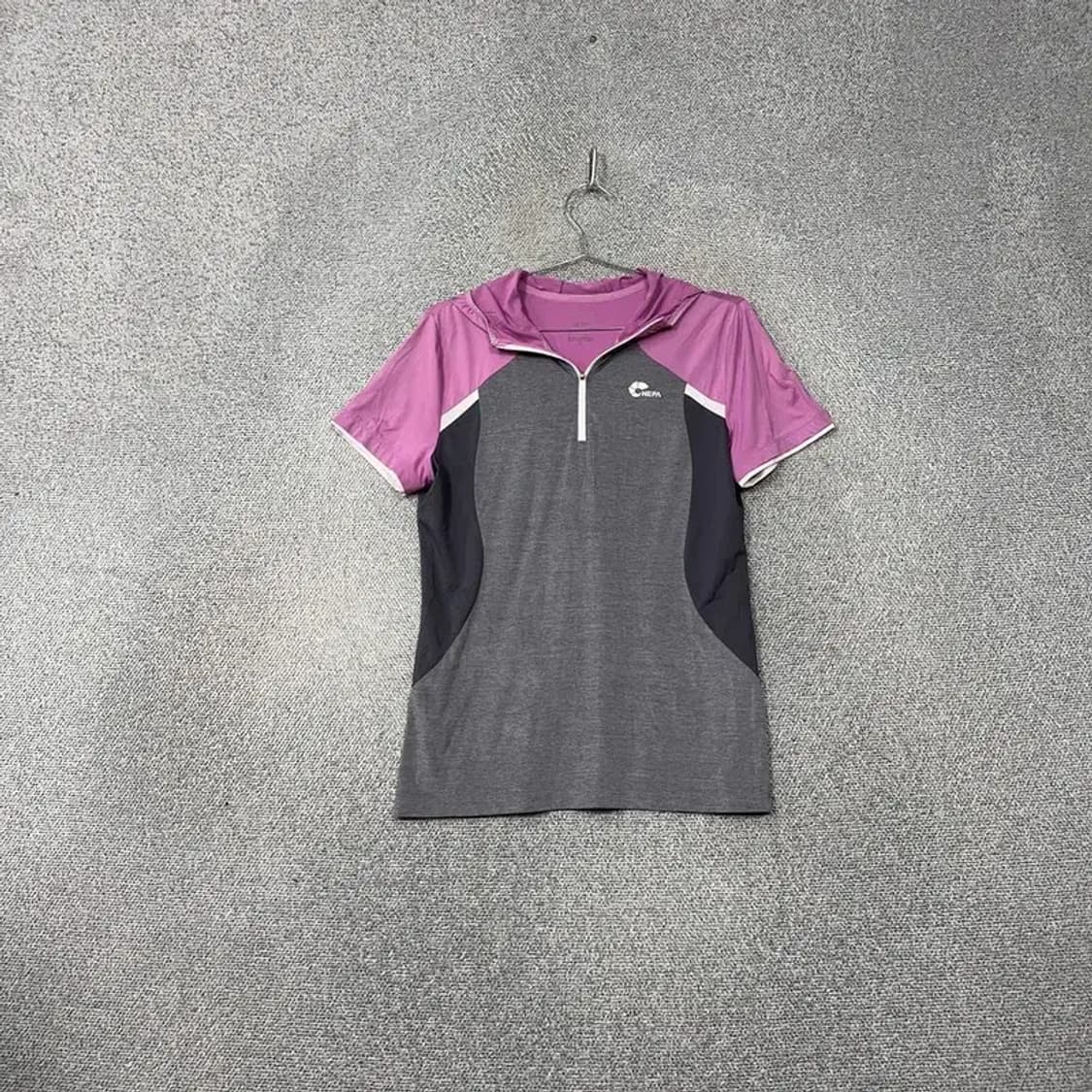 네파 로고 여성 등산 기능성 반집업 반팔티 95 상품이미지1