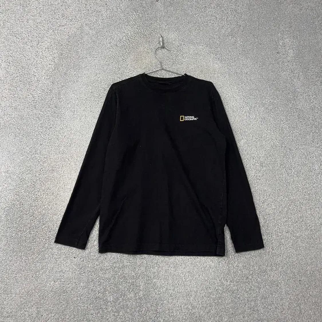 내셔널지오그래픽 블랙 로고 프린팅 캐주얼 긴팔 티 XL 상품이미지1