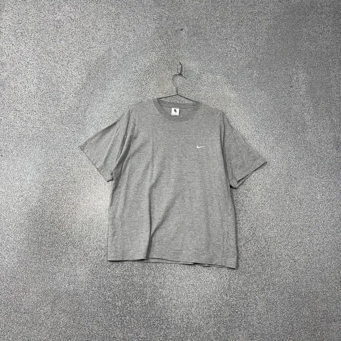 나이키 라이트 그레이 로고 오버핏 반팔 티 XL 상품이미지1
