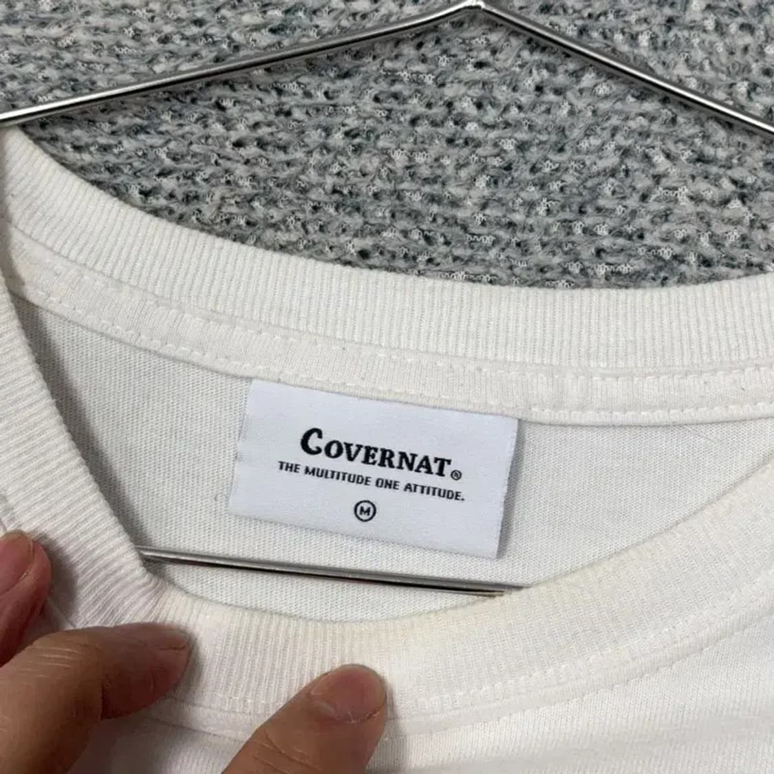 커버낫 화이트 로고 프린팅 남성 반팔티 M 상품이미지3