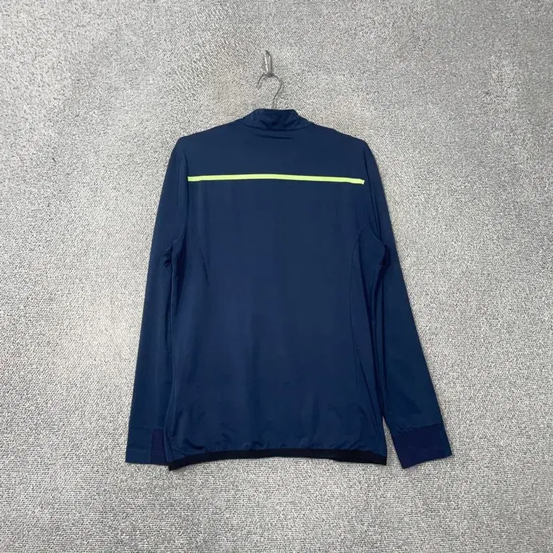 빈폴 네이비 로고 남성 기능성 반집업 긴팔티 95 상품이미지2