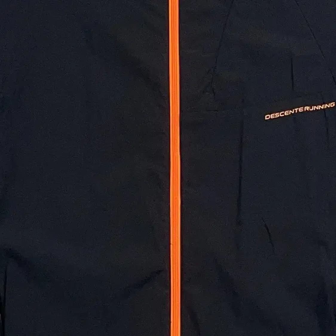 데상트 로고 남성 기능성 바람막이 M 상품이미지4